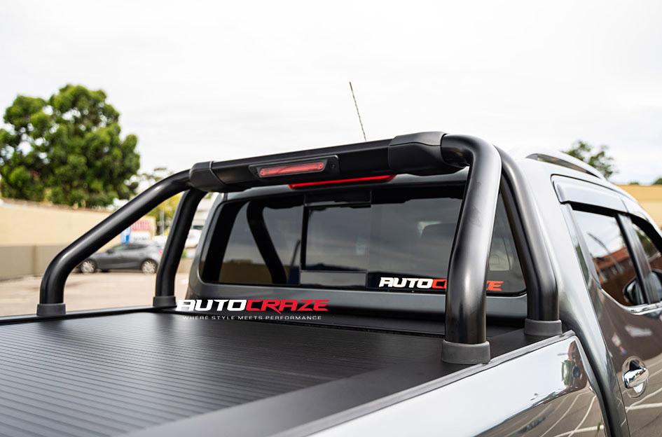 NISSAN NAVARA AVALANCHE GLOSS BLACK MILLED ACCENTS